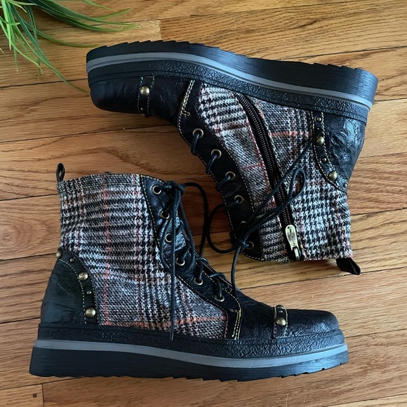 L’Artiste Rehja Leather & Plaid Boots - Picture 2 of 8